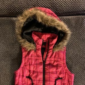 Girls Vest with faux Fur